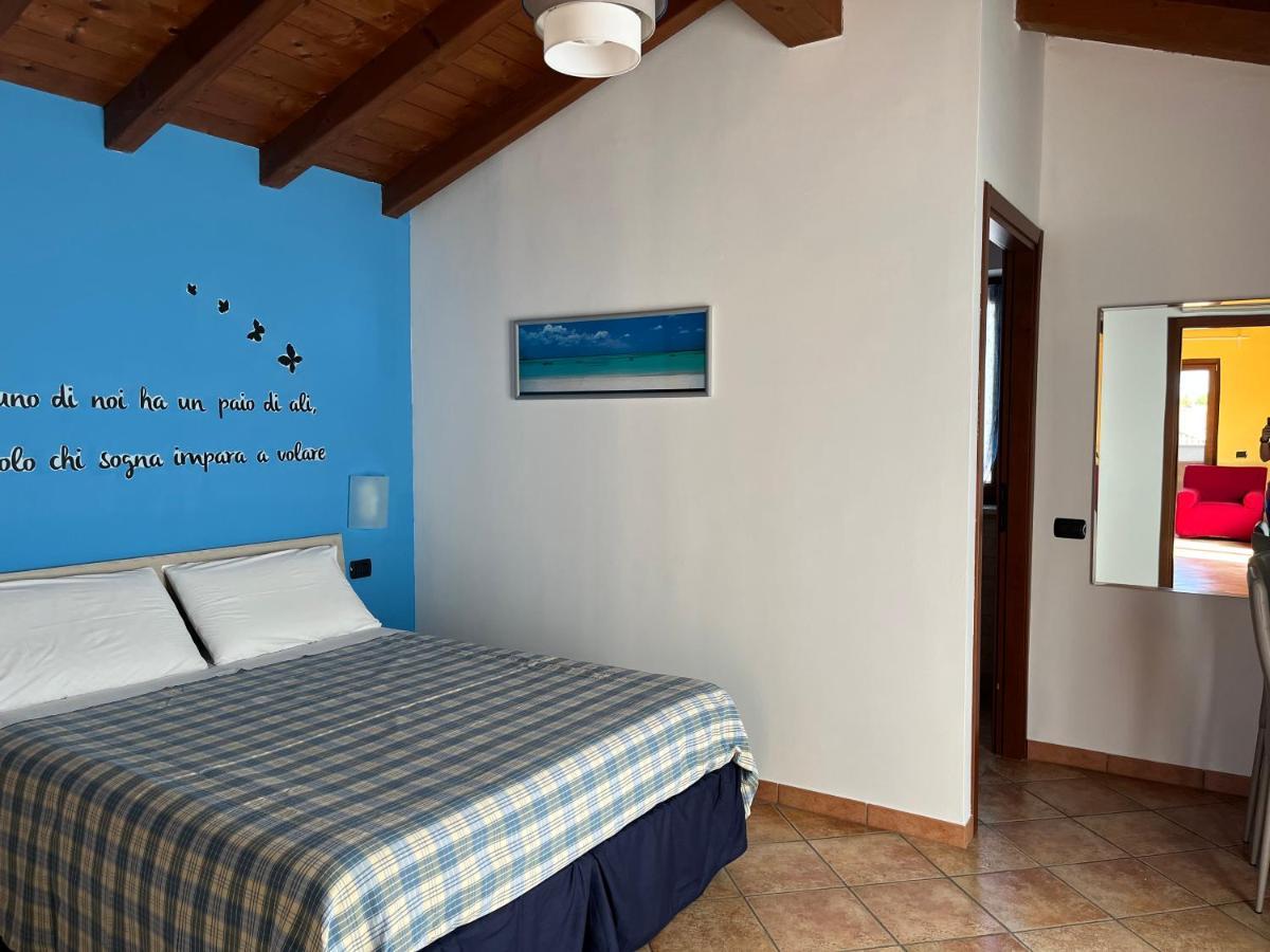 Color House Malpensa B&B Cassano Magnago Exterior foto