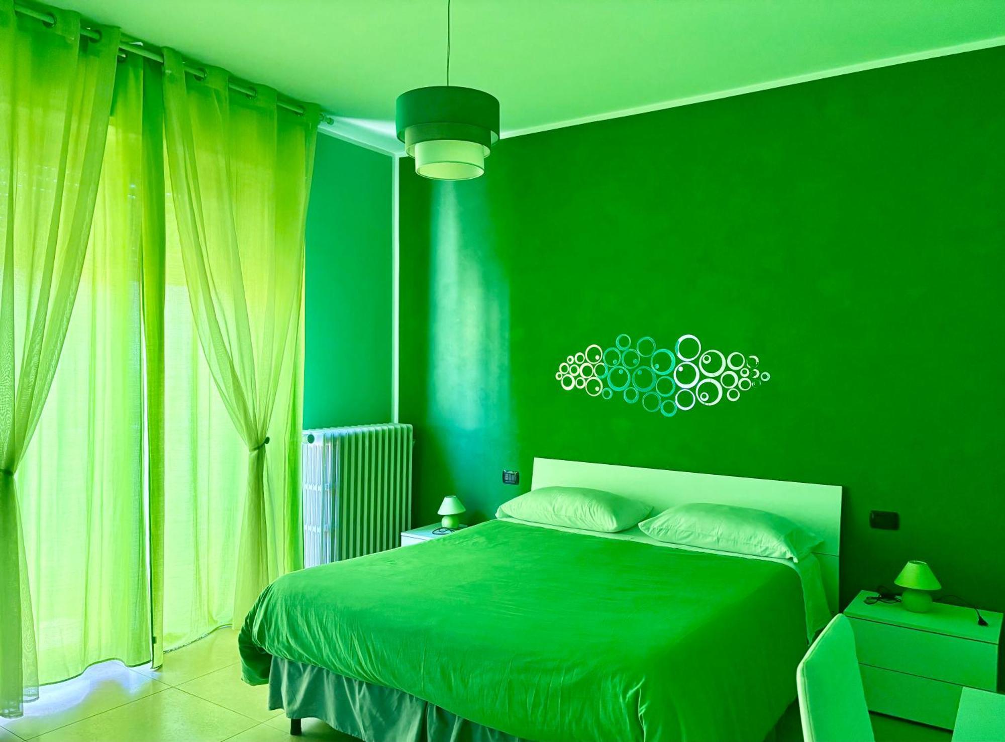 Color House Malpensa B&B Cassano Magnago Exterior foto